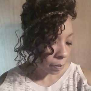 Meet your Posher, Karla